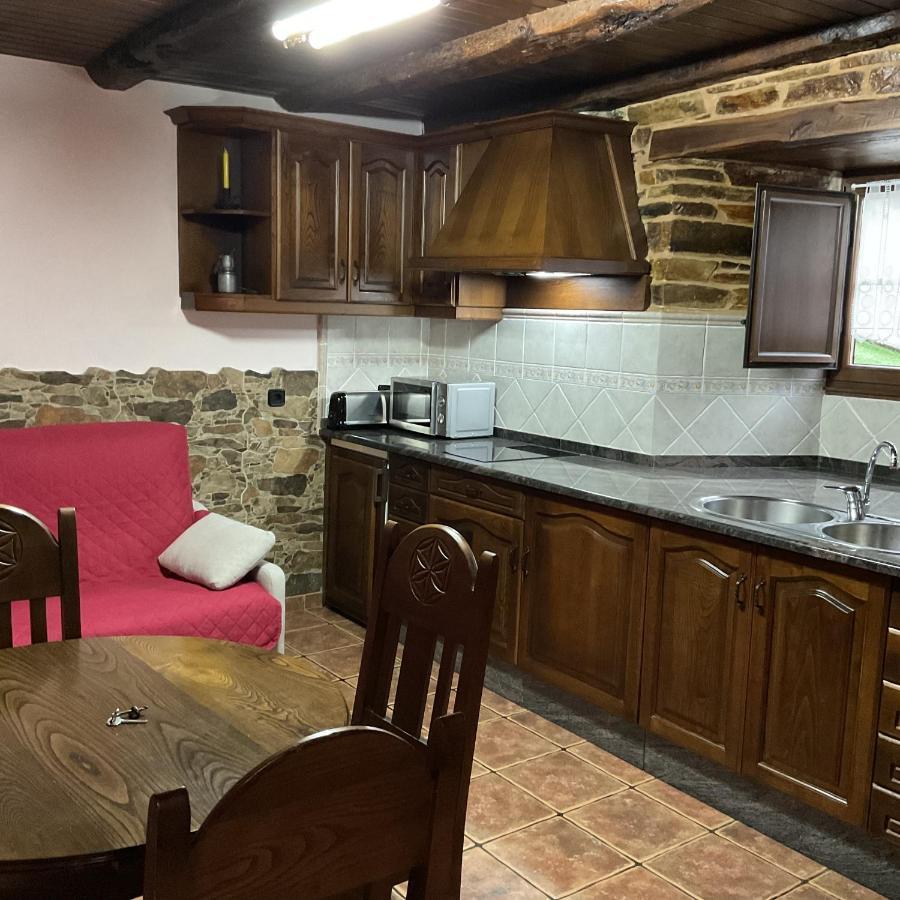 Casa Freixe Apartamentos Rurales Santa Eulalia de Oscos Bagian luar foto
