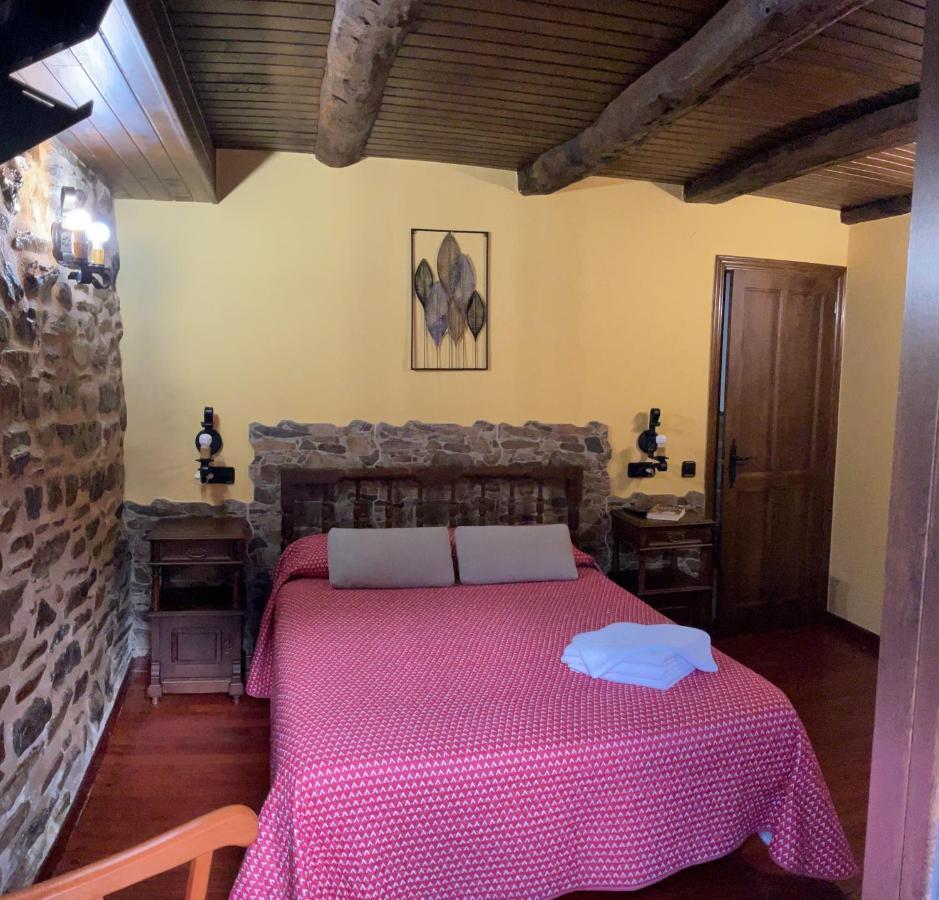 Casa Freixe Apartamentos Rurales Santa Eulalia de Oscos Bagian luar foto